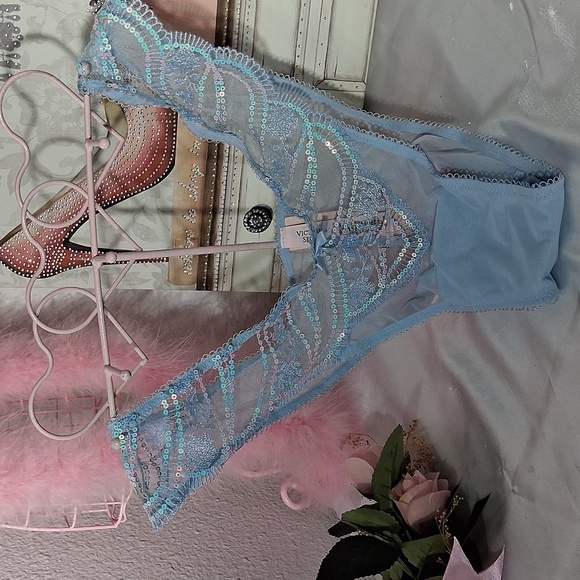 VICTORIA'S SECRET Blue Mesh Squin Brazilian Slip NWT 2052 - Picture 2 of 5